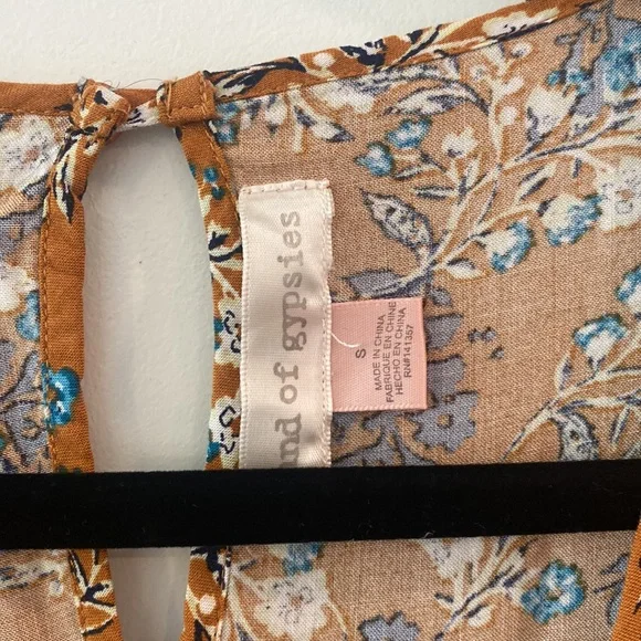 Romper - Band of Gypsies Burnt Orange Floral Romper/Jumpsuit with Pockets - Picture 3 of 5